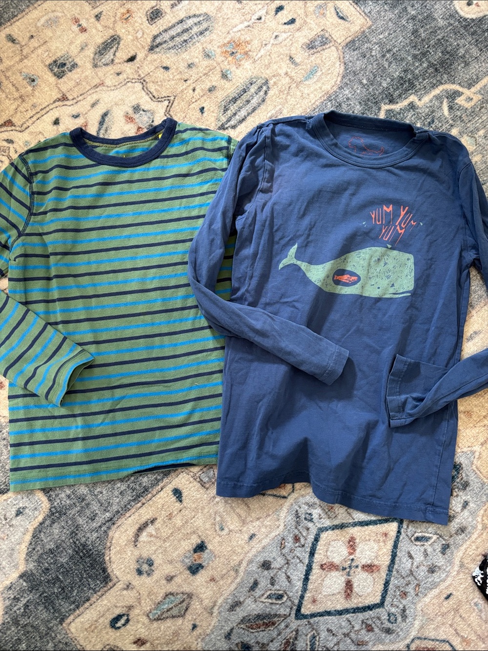 Mini Boden Whale Long-Sleeve Tee & Green Stripe Tops size 9/10 runs small
